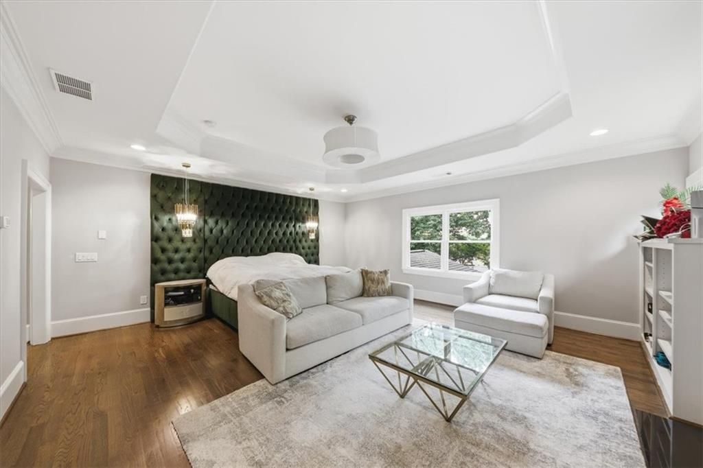 Image 42 of property listing at 1041 Pine Grove Avenue NE, Atlanta, GA 30319