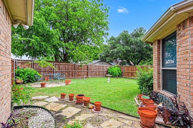 406 Northgate Drive, Terrell, TX 75160