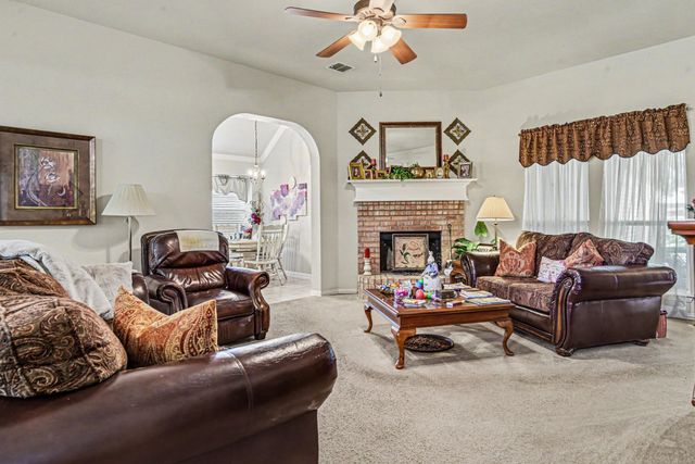 406 Northgate Drive, Terrell, TX 75160