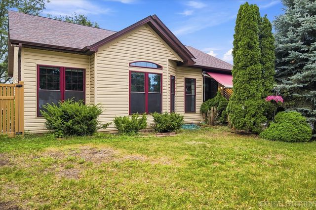 473 Barnaby Drive, Oswego, IL 60543