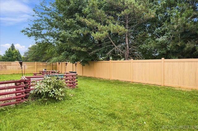 473 Barnaby Drive, Oswego, IL 60543