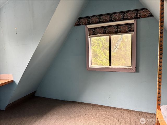 13 Rope and Saddle Lane, Tonasket, WA 98855