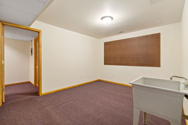 763 Lake Ridge Drive, Woodbury, MN 55129