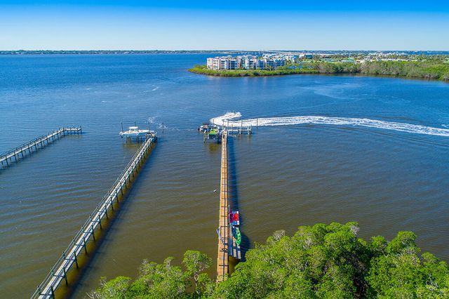 23 NE Macarthur Boulevard, Stuart, FL 34996