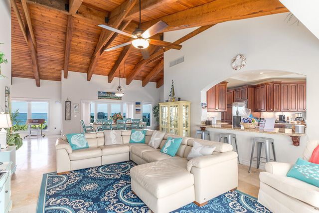 23 NE Macarthur Boulevard, Stuart, FL 34996