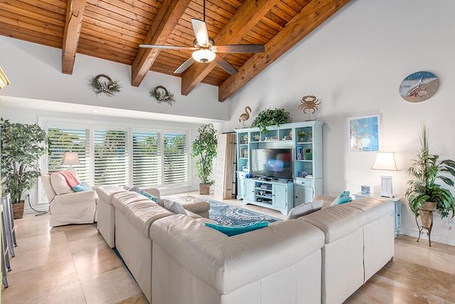 23 NE Macarthur Boulevard, Stuart, FL 34996