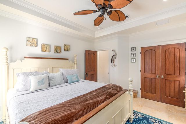 23 NE Macarthur Boulevard, Stuart, FL 34996