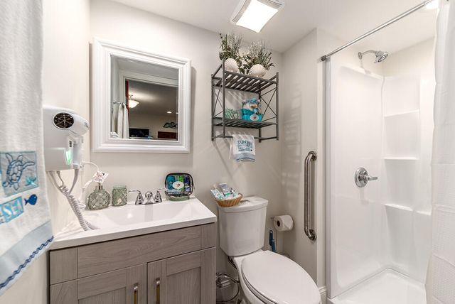 23 NE Macarthur Boulevard, Stuart, FL 34996