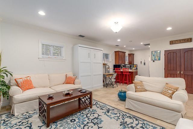 23 NE Macarthur Boulevard, Stuart, FL 34996