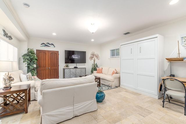 23 NE Macarthur Boulevard, Stuart, FL 34996