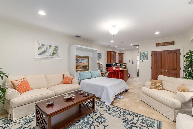 23 NE Macarthur Boulevard, Stuart, FL 34996