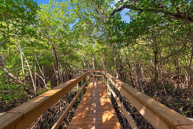 23 NE Macarthur Boulevard, Stuart, FL 34996