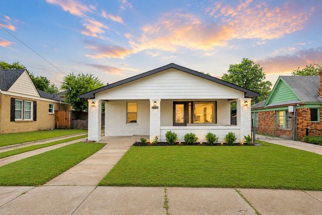 2742 Burlington Boulevard, Dallas, TX 75211
