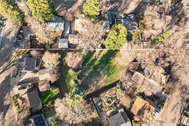 30 Clairidge, Chico, CA 95926