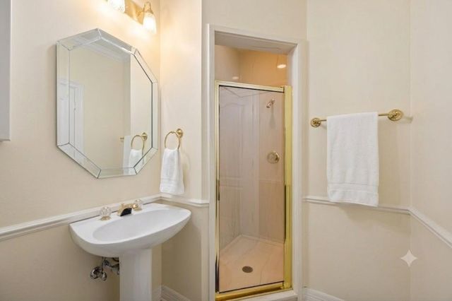 1686 Kelliwood Oaks Drive, Katy, TX 77450