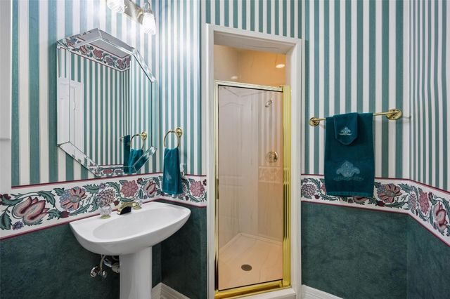 1686 Kelliwood Oaks Drive, Katy, TX 77450