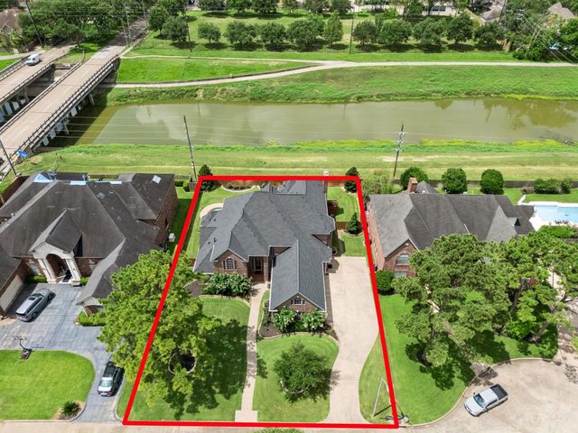 1686 Kelliwood Oaks Drive, Katy, TX 77450