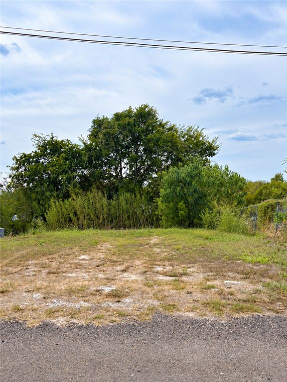 274 College Street, Anderson, TX 77830 — exterior