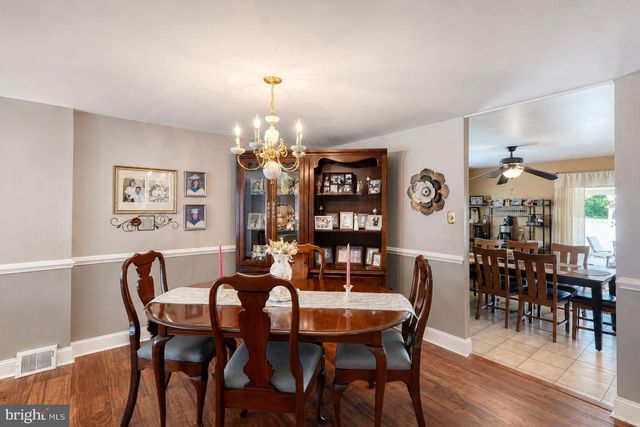 5161 EUSTON CT, Bensalem, PA 19020