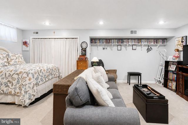 5161 EUSTON CT, Bensalem, PA 19020