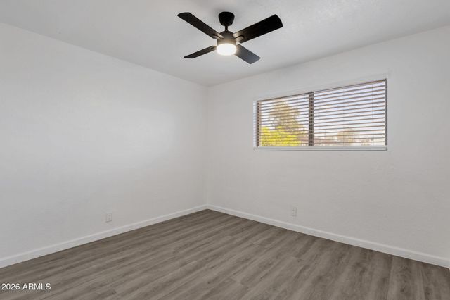424 W BROWN Road 202, Mesa, AZ 85201