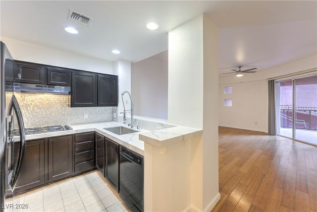 43 East Agate Avenue 201, Las Vegas, NV 89123