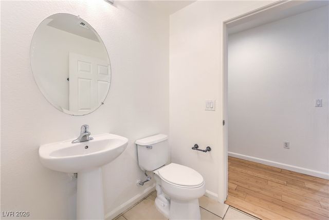 43 East Agate Avenue 201, Las Vegas, NV 89123