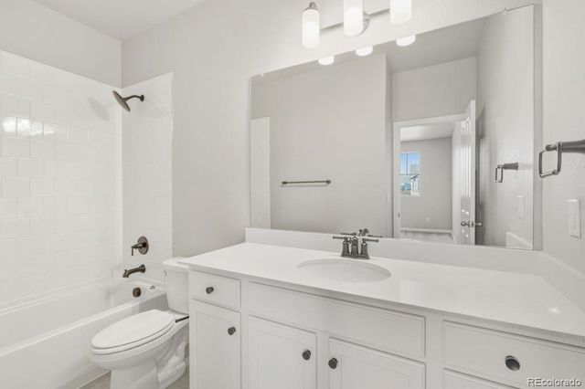 16933 Ballinger Circle, Mead, CO 80542