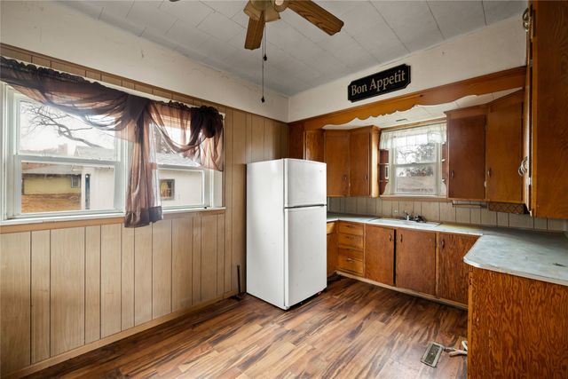 214 N Locust Street, Madrid, IA 50156