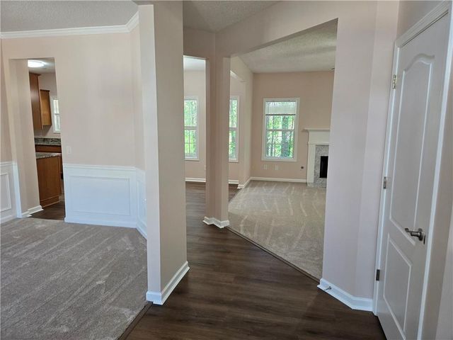 125 Omega Court, Dallas, GA 30157