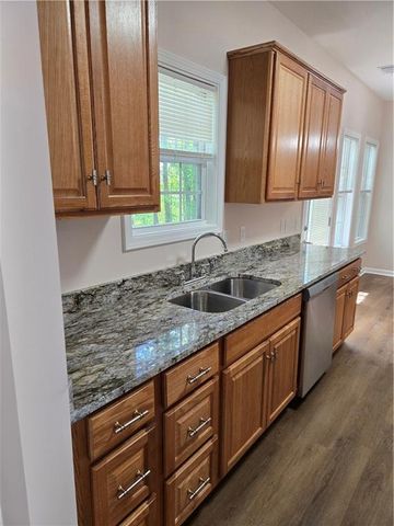 125 Omega Court, Dallas, GA 30157