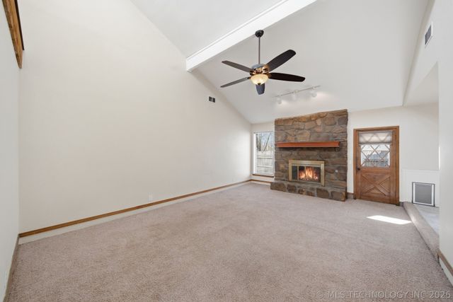 2304 N Dogwood Street, Owasso, OK 74055