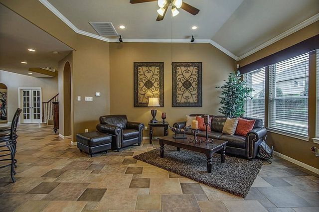 9422 Cheslyn Court, Tomball, TX 77375