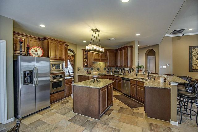 9422 Cheslyn Court, Tomball, TX 77375