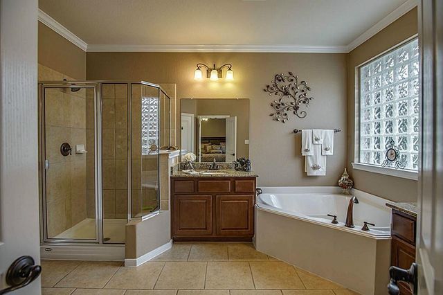 9422 Cheslyn Court, Tomball, TX 77375