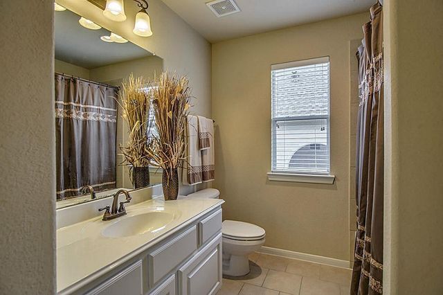 9422 Cheslyn Court, Tomball, TX 77375