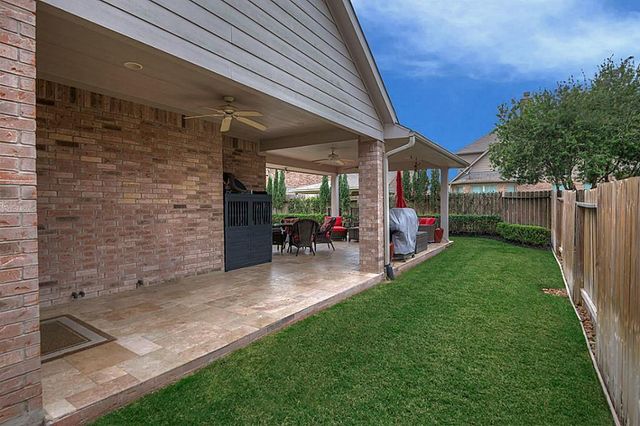 9422 Cheslyn Court, Tomball, TX 77375