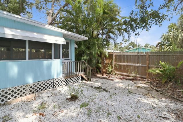 2510 38TH STREET S, St Petersburg, FL 33711