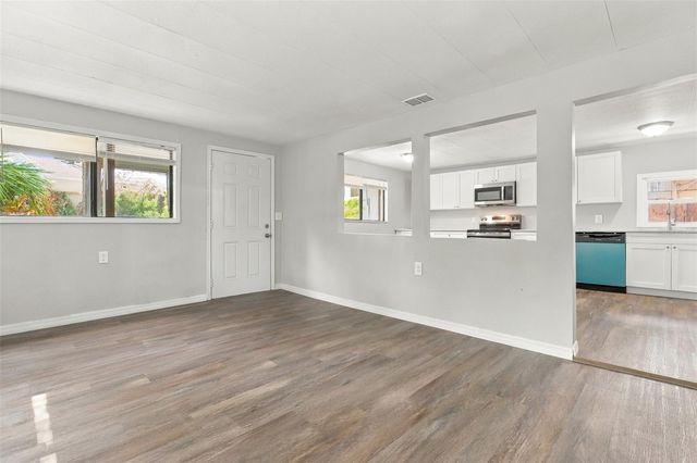 2510 38TH STREET S, St Petersburg, FL 33711