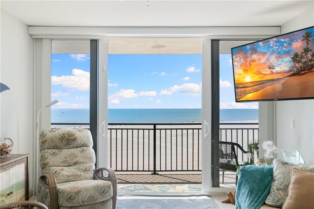 180 Seaview CT 911, MARCO ISLAND, FL 34145 — photo 4