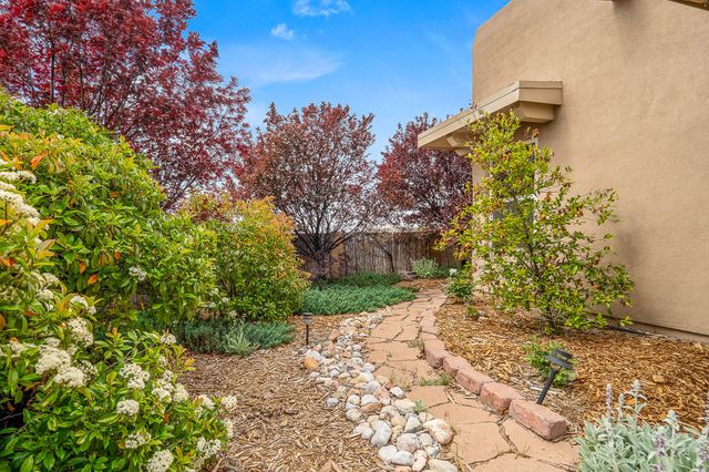 4548 Contenta Ridge, Santa Fe, NM 87507