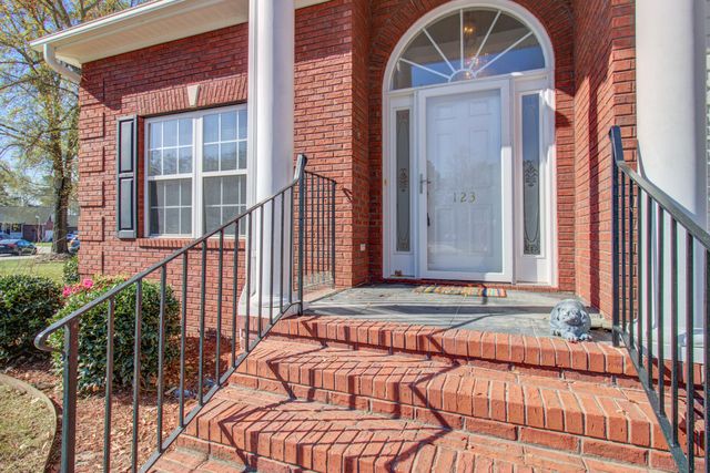 123 Spalding Circle, Goose Creek, SC 29445
