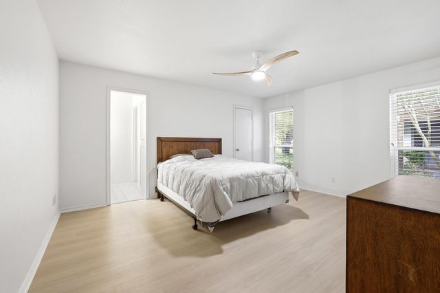 9317 Highedge Circle, Dallas, TX 75238