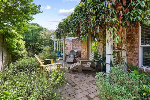 9317 Highedge Circle, Dallas, TX 75238