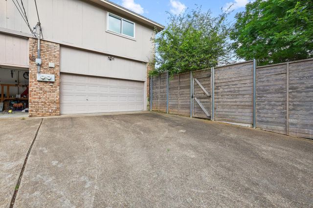 9317 Highedge Circle, Dallas, TX 75238