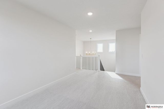 8610 Legacy Street, Papillion, NE 68046