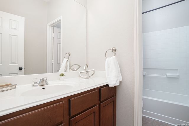 14004 Roslin Forest, Live Oak, TX 78233