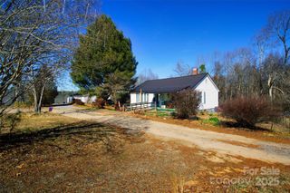 160 Sharpe Farm Drive, Statesville, NC 28625