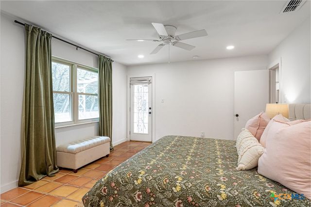2909 Philo Street, San Marcos, TX 78666