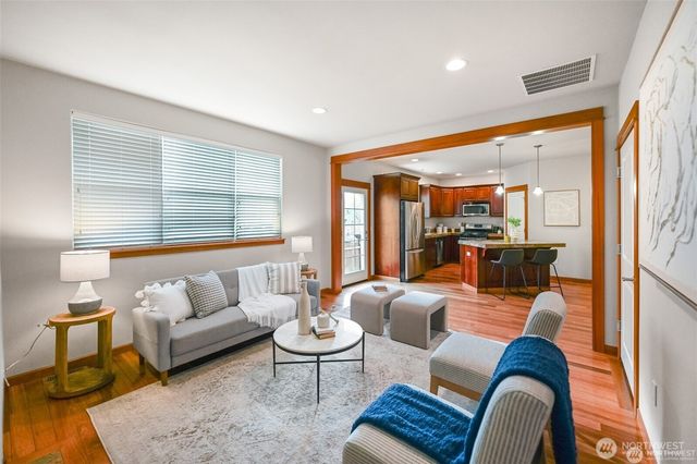 14229 20th Place W, Lynnwood, WA 98087